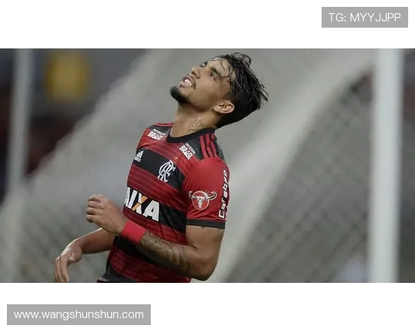 帕奎塔引领新潮流探索足球技艺与战术的完美结合之路